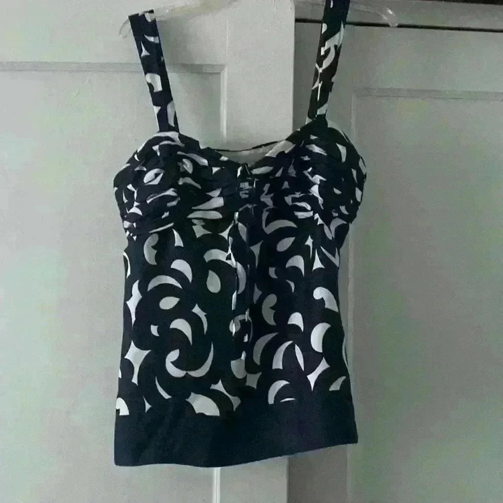 NWOT Ann Taylor navy and blue, wide strap tank with front ruching; size 14